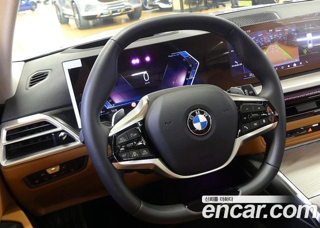 BMW 3-Series 2025 — photo 12