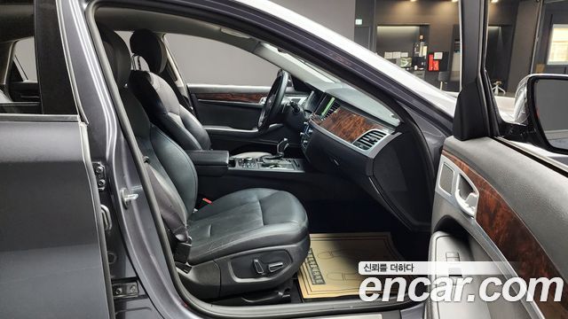 Hyundai Genesis 2015 — photo 10