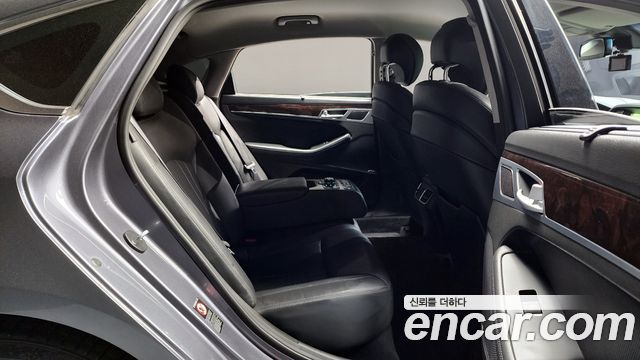 Hyundai Genesis 2015 — photo 12