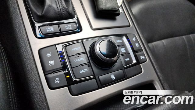 Hyundai Genesis 2015 — photo 17