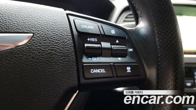 Hyundai Genesis 2015 — photo 19