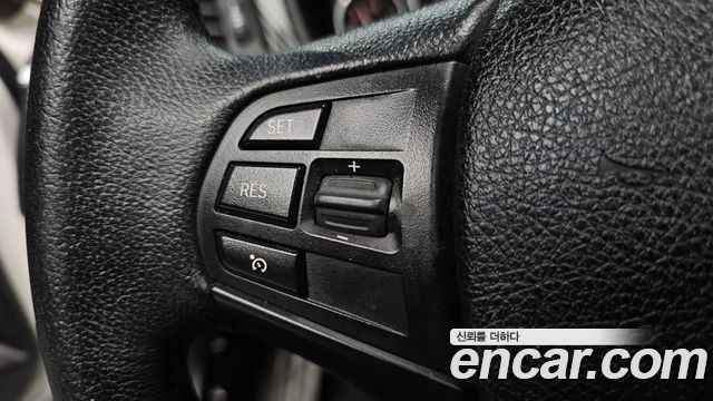 BMW 3-Series 2012 — photo 19