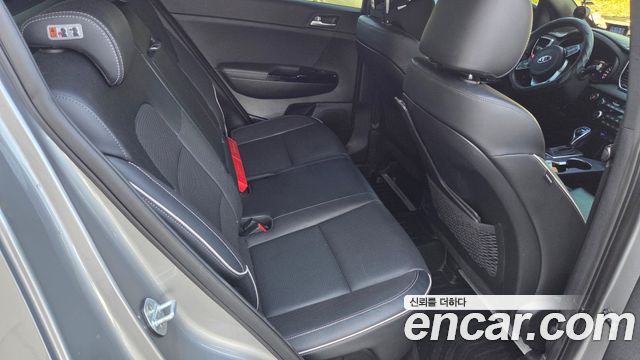 Kia Sportage 2019 — photo 12