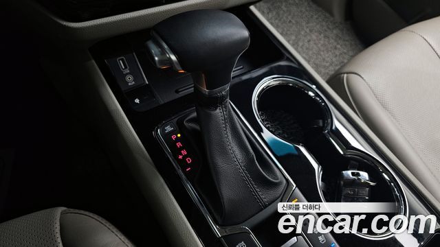 Kia Canival 2019 — photo 9