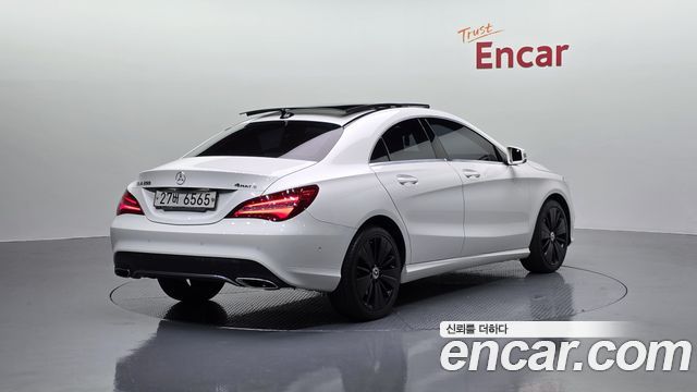 Mercedes-Benz CLA-Class 2017 — photo 2