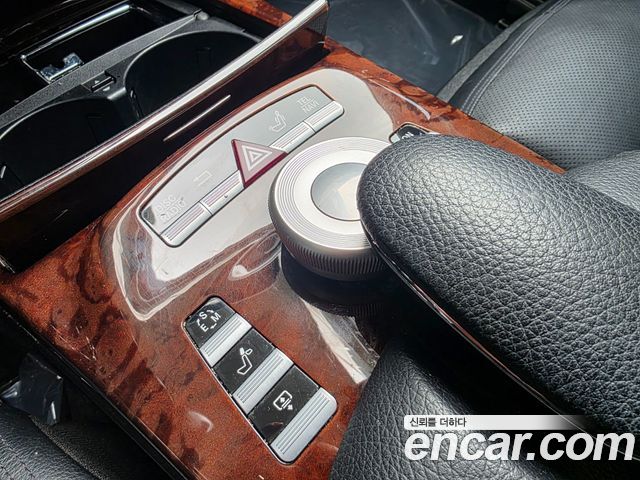 Mercedes-Benz S-Class 2011 — photo 8