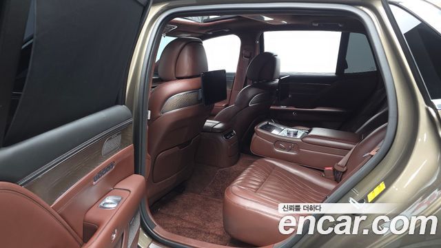 Genesis G90 2022 — photo 12