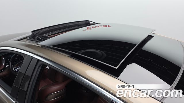 Genesis G90 2022 — photo 16