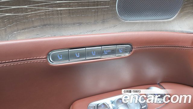 Genesis G90 2022 — photo 17