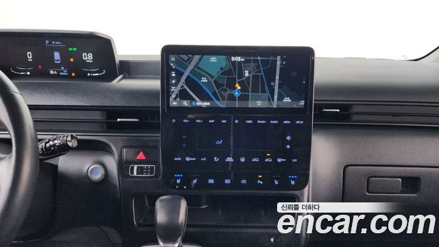 Hyundai Staria 2023 — photo 14