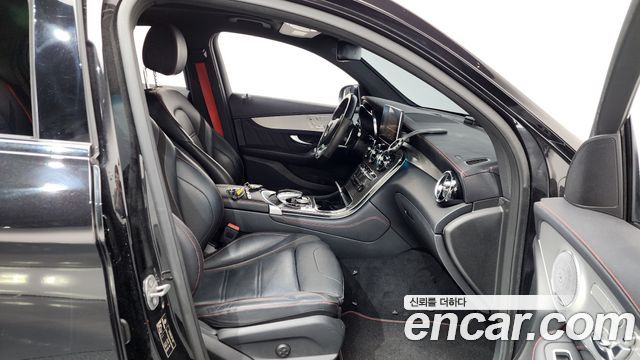 Mercedes-Benz GLC-Class 2019 — photo 11
