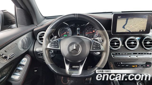 Mercedes-Benz GLC-Class 2019 — photo 13