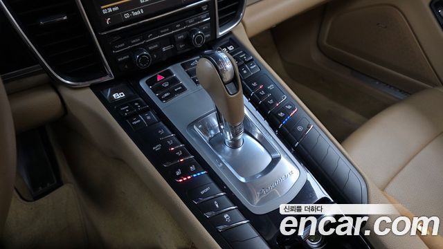 Porsche Panamera 2014 — photo 9