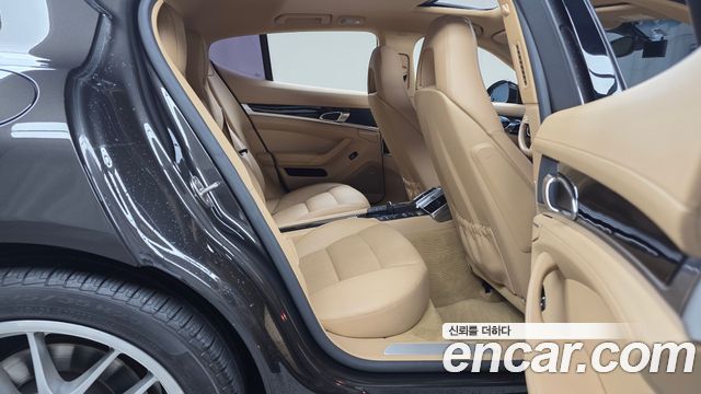 Porsche Panamera 2014 — photo 12