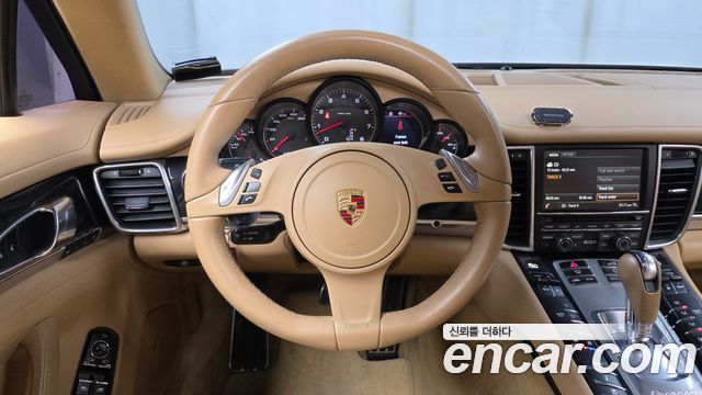 Porsche Panamera 2014 — photo 13