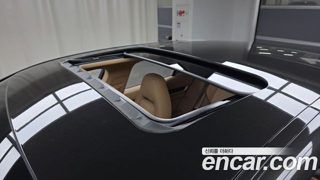 Porsche Panamera 2014 — photo 19