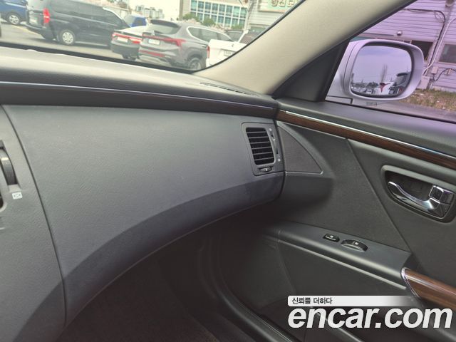 Hyundai Grandeur 2011 — photo 17