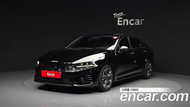 Kia K5 2023 — photo 1