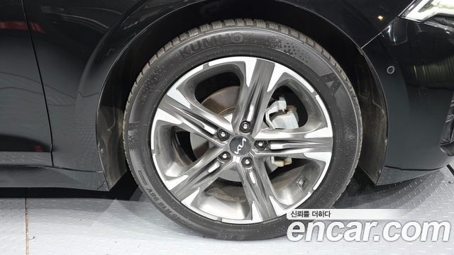 Kia K5 2023 — photo 5