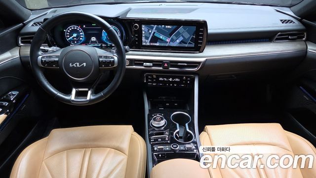Kia K5 2023 — photo 7