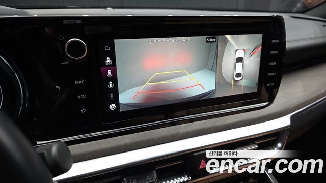 Kia K5 2023 — photo 15