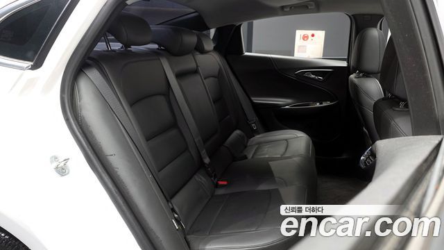 Chevrolet Korea Malibu 2017 — photo 12