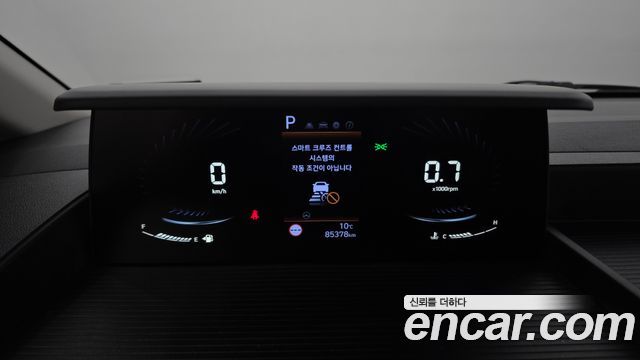 Hyundai Staria 2022 — photo 8
