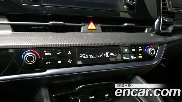 Kia Sportage 2022 — photo 17