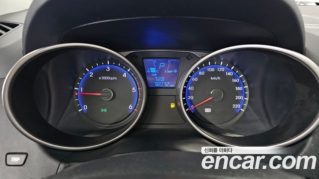 Hyundai Tucson 2010 — photo 8