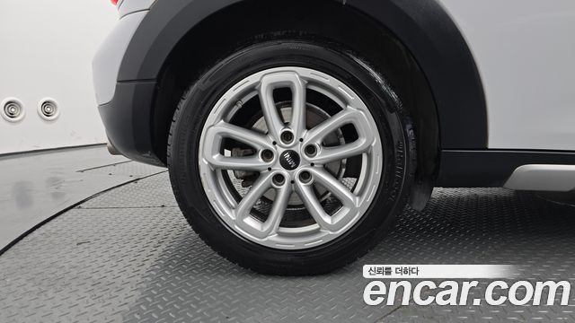 Mini Countryman 2015 — photo 5