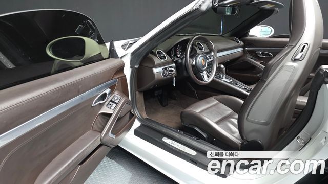 Porsche 718 2017 — photo 10