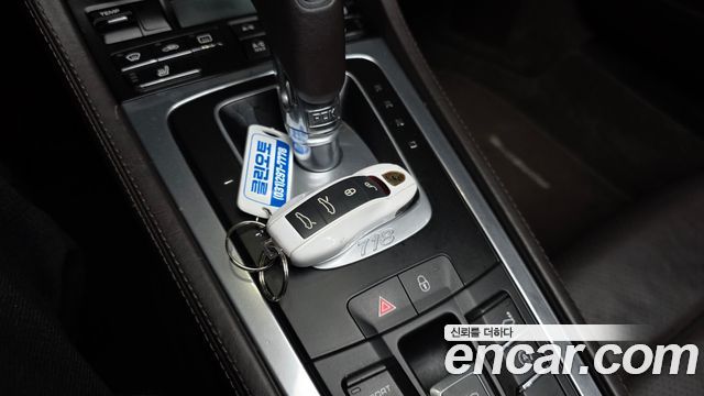 Porsche 718 2017 — photo 17