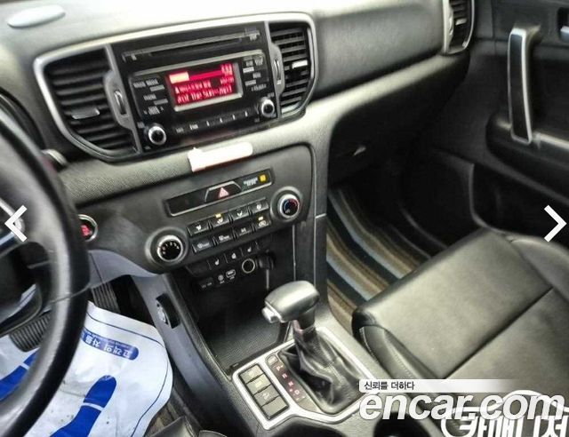 Kia Sportage 2016 — photo 10