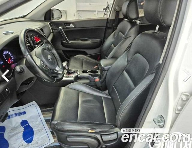 Kia Sportage 2016 — photo 11