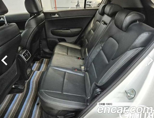 Kia Sportage 2016 — photo 12
