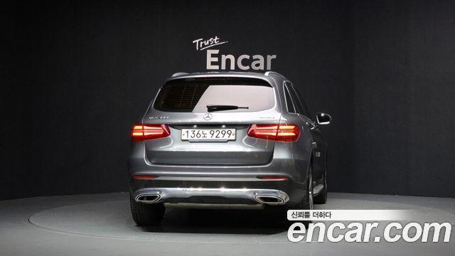 Mercedes-Benz GLC-Class 2019 — photo 4