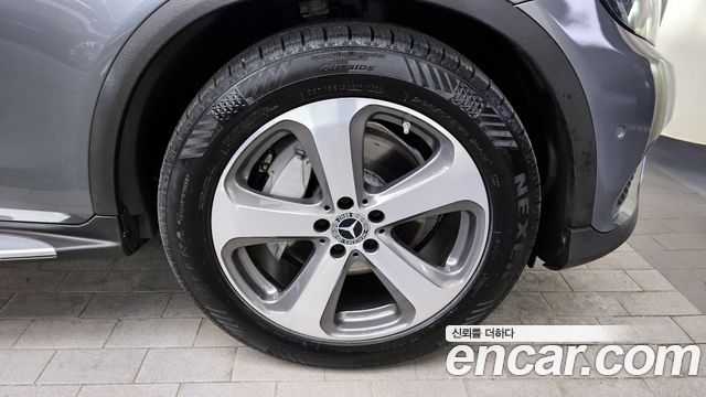 Mercedes-Benz GLC-Class 2019 — photo 5
