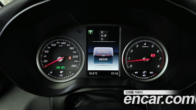 Mercedes-Benz GLC-Class 2019 — photo 8