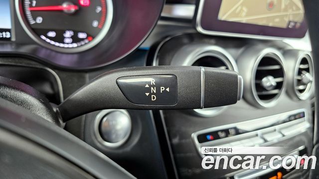 Mercedes-Benz GLC-Class 2019 — photo 9