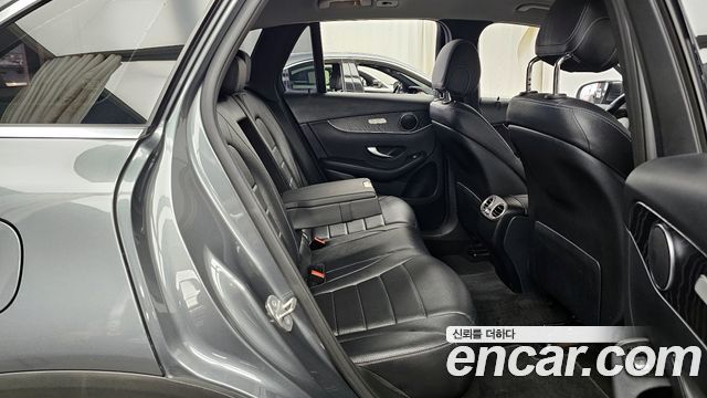 Mercedes-Benz GLC-Class 2019 — photo 12