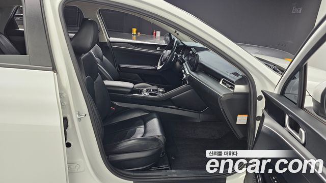 Kia K5 2021 — photo 12