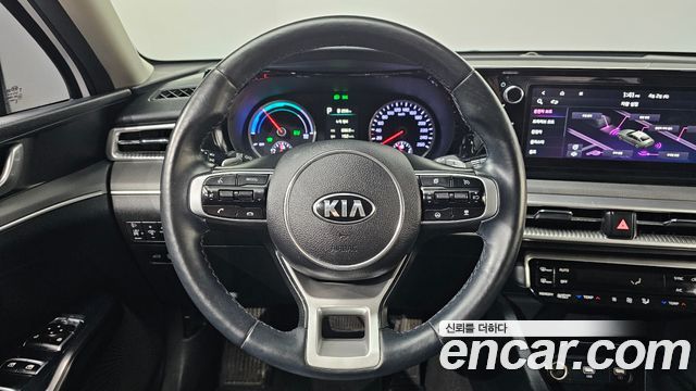 Kia K5 2021 — photo 15