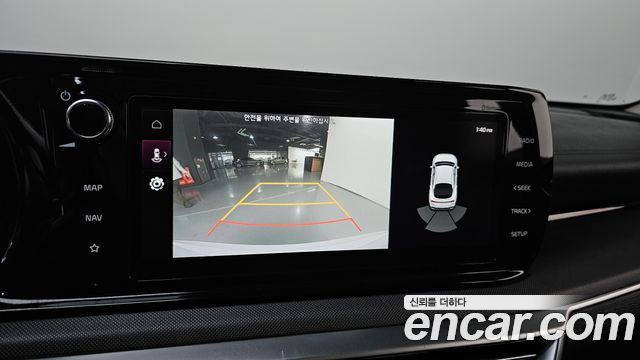 Kia K5 2021 — photo 17