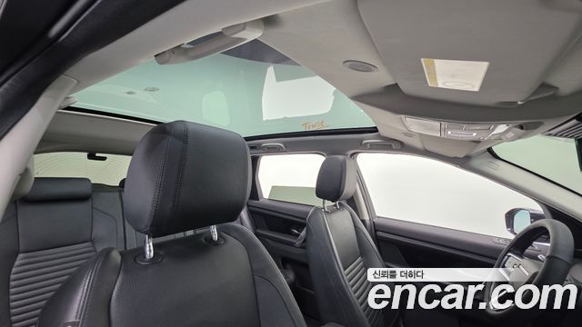 Land Rover Discovery Sport 2022 — photo 11