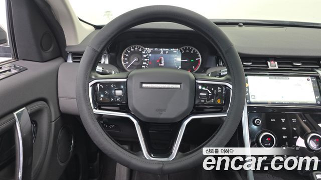 Land Rover Discovery Sport 2022 — photo 14