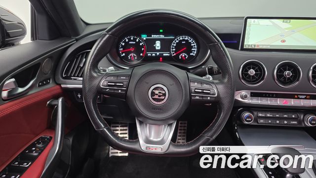 Kia Stinger 2021 — photo 13