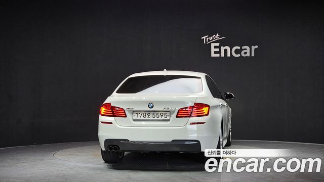 BMW 5-Series 2016 — photo 4