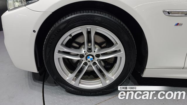 BMW 5-Series 2016 — photo 5
