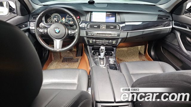 BMW 5-Series 2016 — photo 7