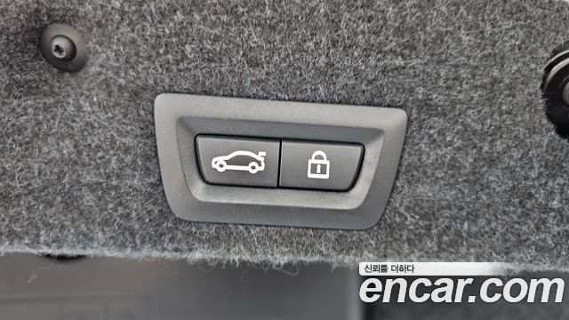 BMW 5-Series 2016 — photo 20